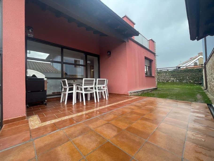 Villa Giraldillo Colunga Eksteriør bilde